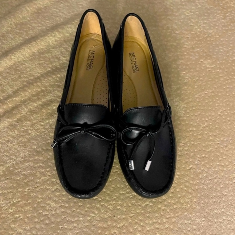 BUNDLE of 6 shoes ❤️